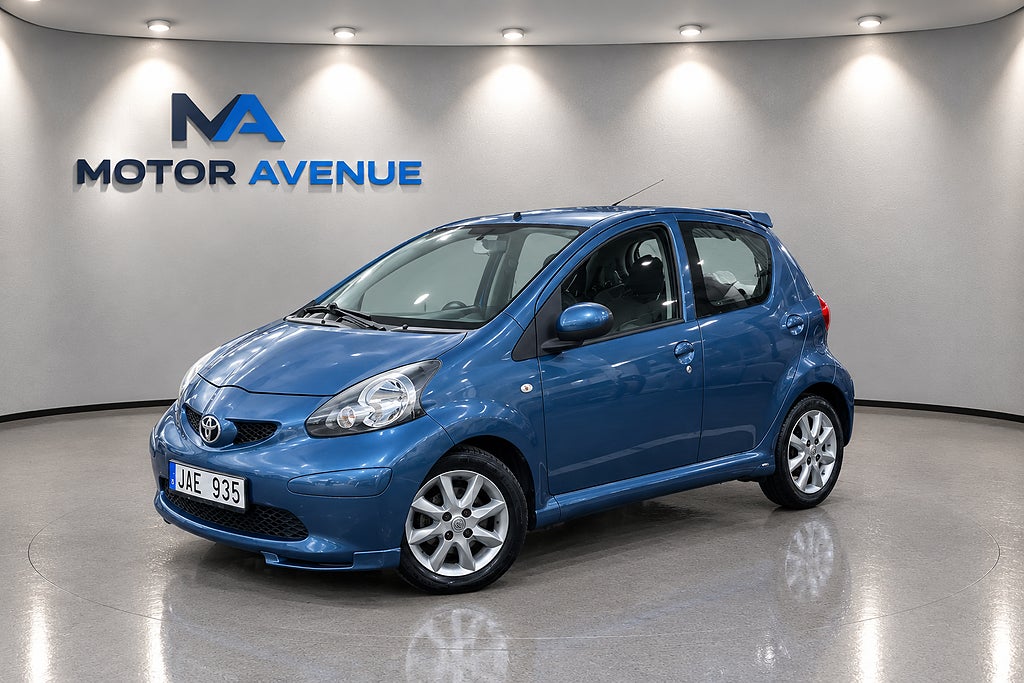 Toyota Aygo 5-dörrar 1.0 VVT-i Aygo Sport (SÅLD)
