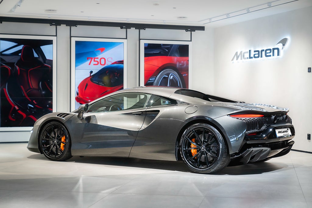 Gallery image 2 of 15