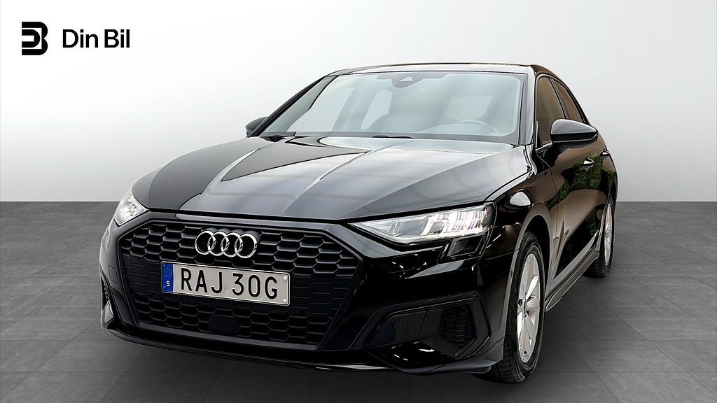 Audi A3 Sportback 35 TFSI 150HK Cockpit Carplay