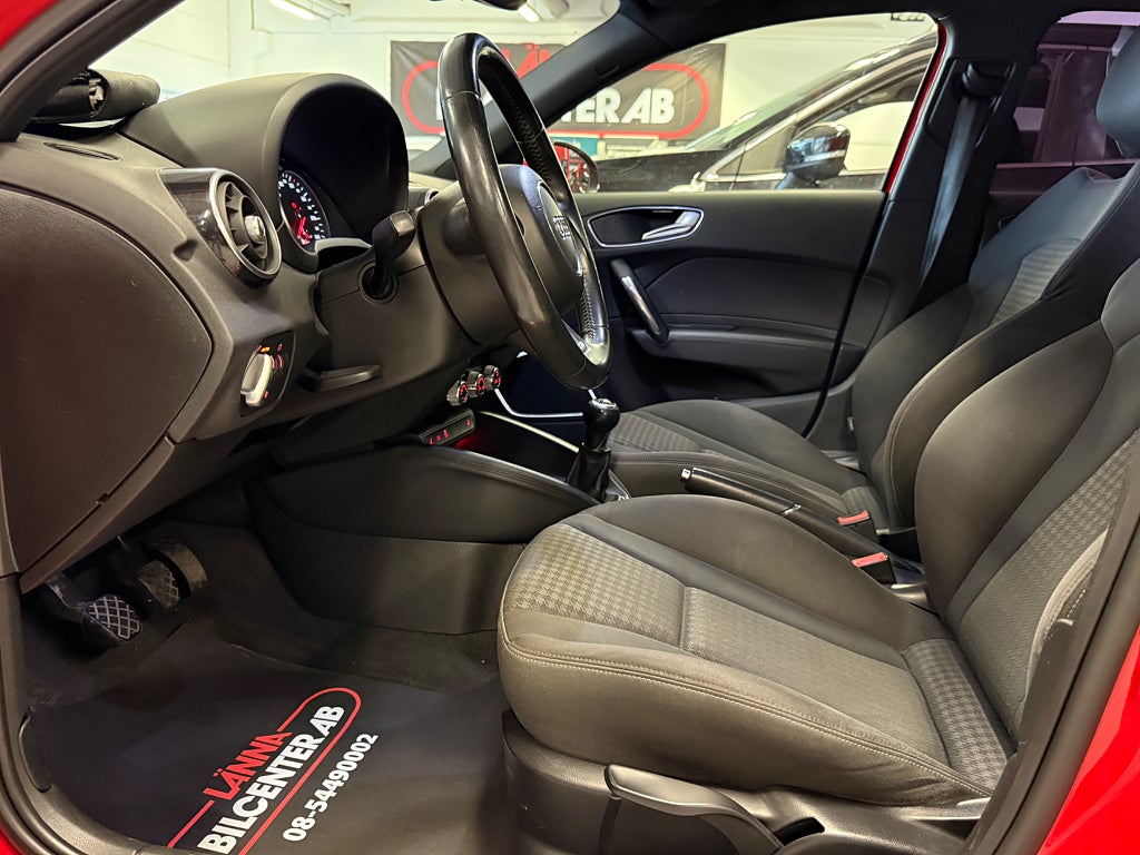 Audi A1 2013 - miniatyr 14