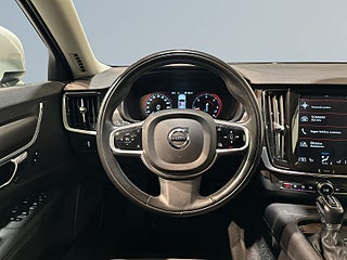 Volvo V90 Cross Country D4 AWD Inscription Drag Pvärm CarPlay S/V-hjul – bild 9