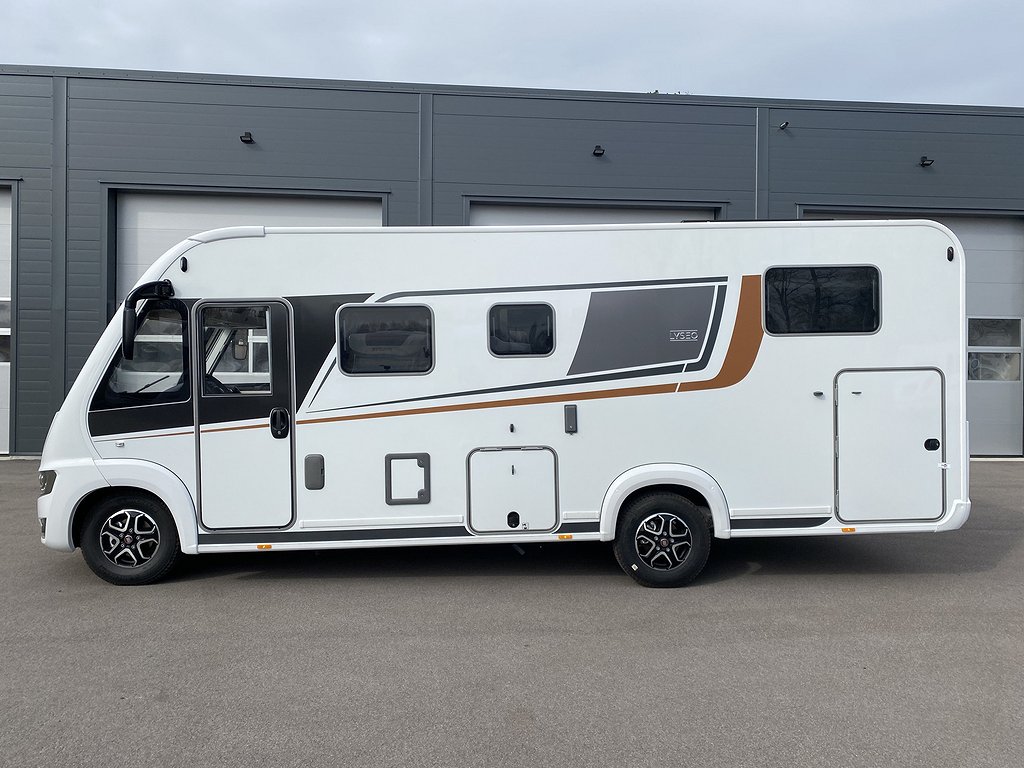 Bürstner I Lyseo 727 G Harmony Line, Fiat 2,2 Mjet - 180 hk HD - 4400 kg 