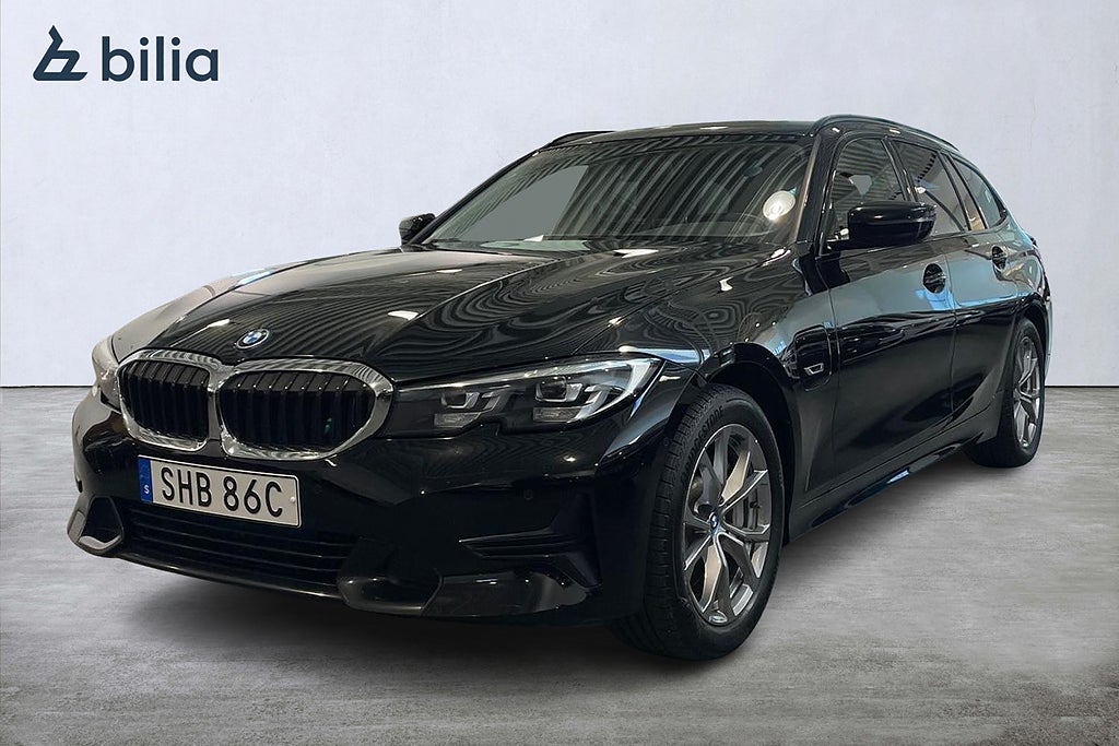 BMW 330e Touring 