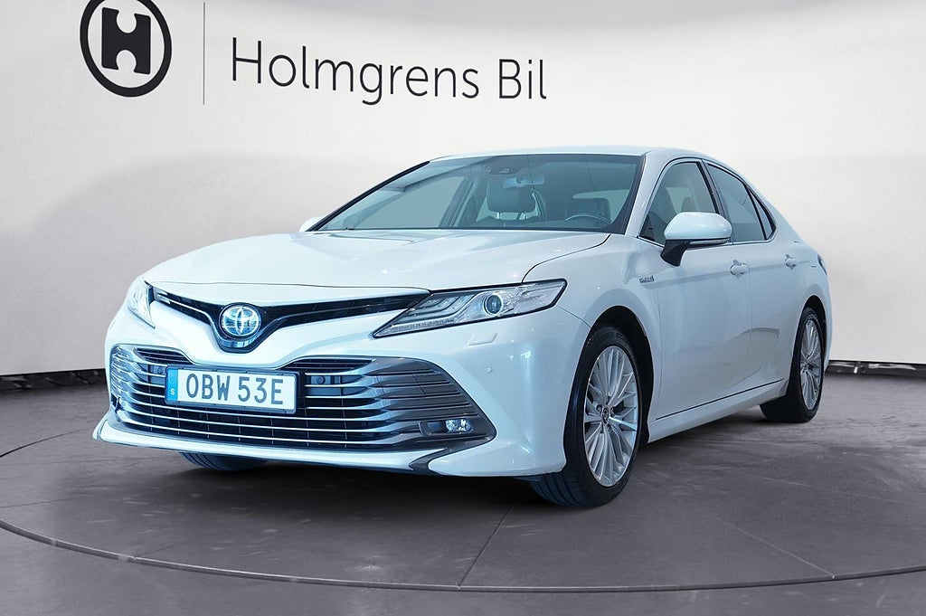 Toyota Camry Hybrid Executive Premium | Ränta 3,95%