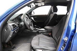 Halvkombi BMW 118I 10 av 24