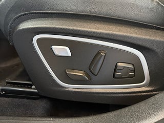 Renault Austral E-TECH MultiMode S&V-hjul/AdaptivFart/Pano/Kamera/Drag – bild 18