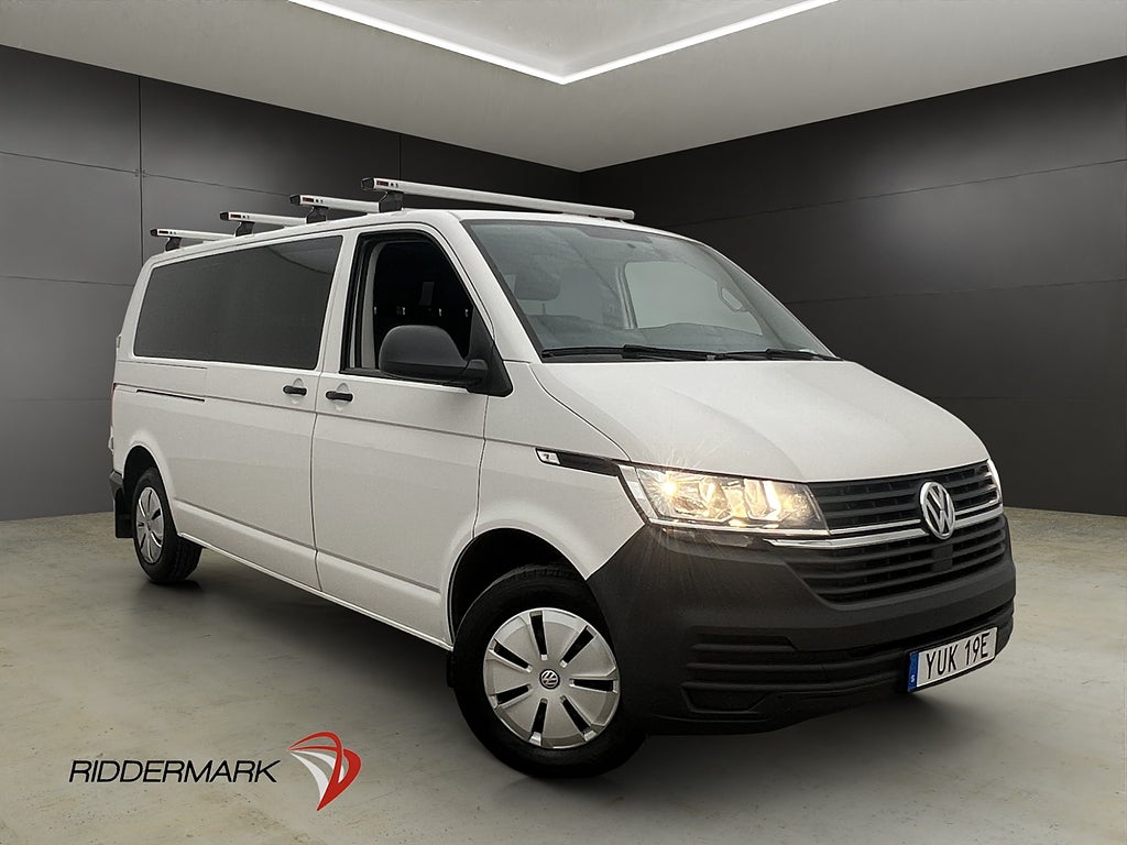 Volkswagen Transporter Kombi Lång Dragkrok PDC 9-Sits Moms