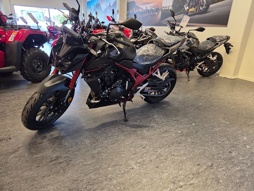 Honda HORNET 750 E-Clutch 