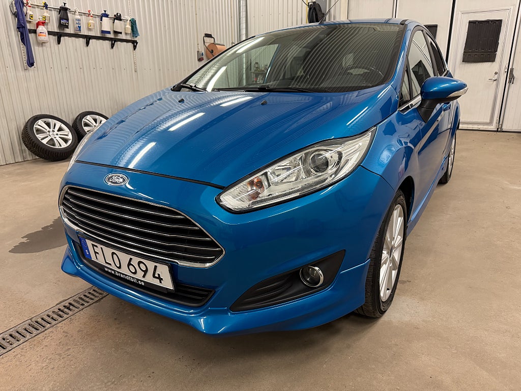 Ford Fiesta 5-dörrar 1.0 EcoBoost Titanium Euro 6 SPORT