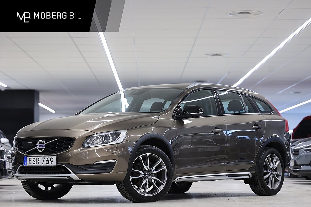 Volvo V60 Cross Country D3 150hk Helg på Moberg! Classic Navi Värmare Keyless