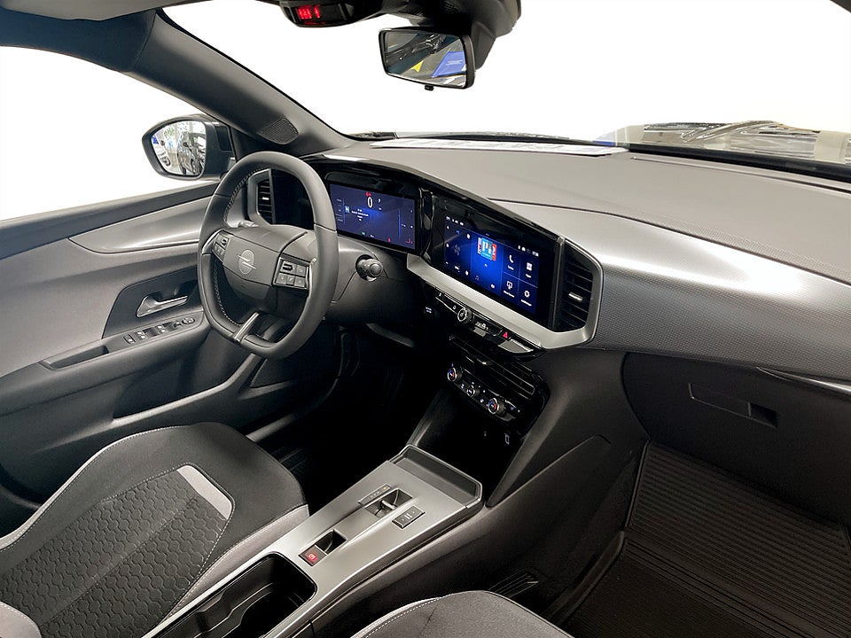 Bild på Opel Mokka Hybrid 145hk Aut - OMGÅENDE LEVERANS!