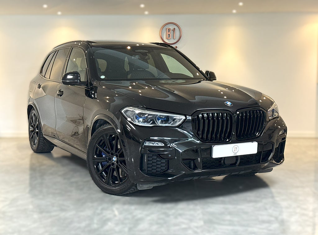 BMW X5 xDRIVE40d M-SPORT PANORAMA LUFT 360° 7-SITS DRAG HDU