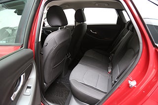 Halvkombi Hyundai i30 22 av 23