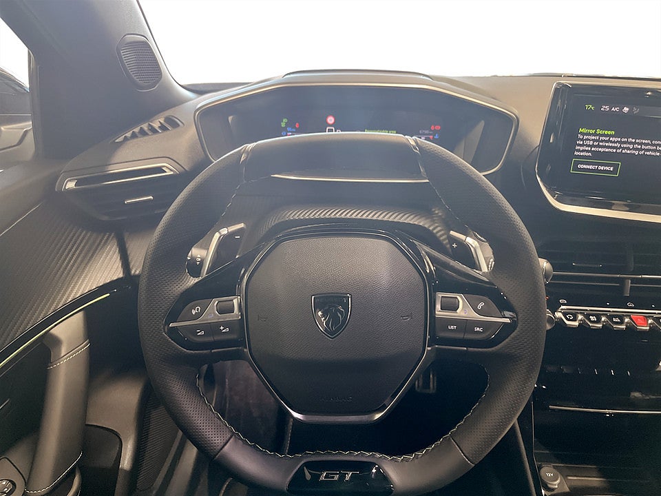 Bild på Peugeot 2008 GT 1.2 PT 130hk Aut B-KAMERA CARPLAY