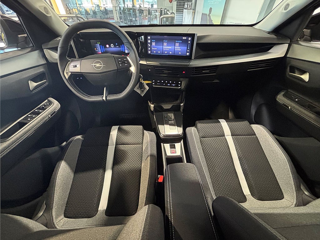 Bild på Opel Frontera GS Hybrid 136hk - DEMO