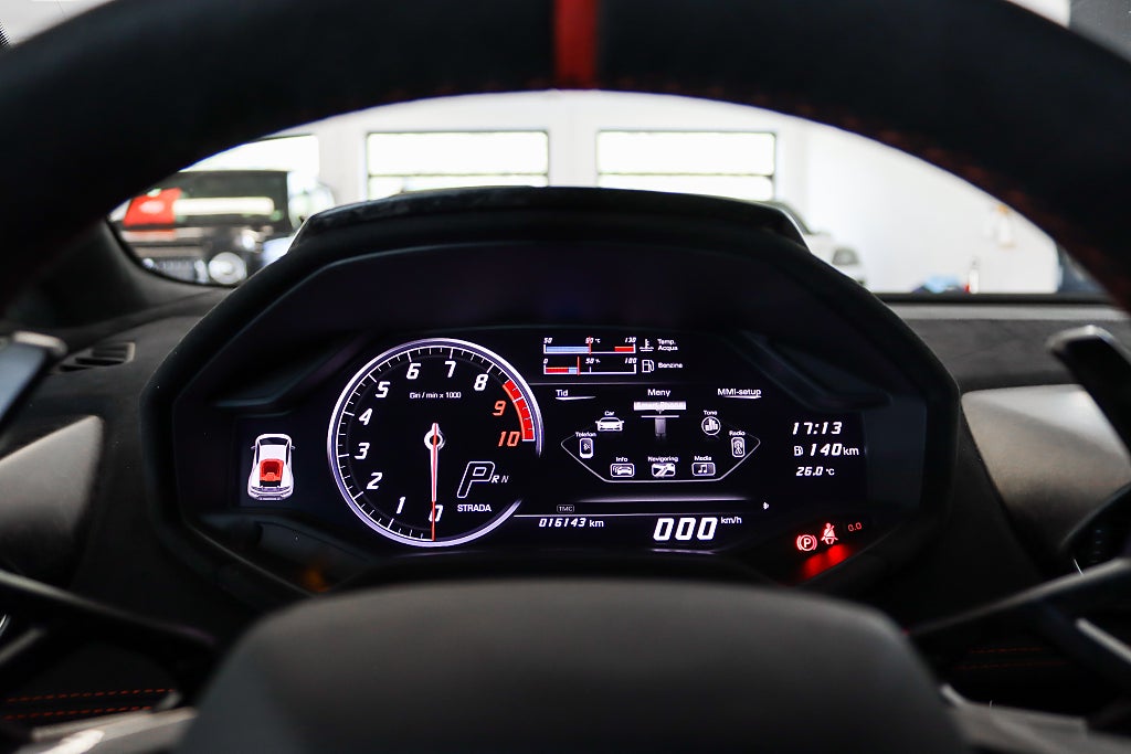 Lamborghini Huracán Performante VAT/MOMS Kolfiber Lift