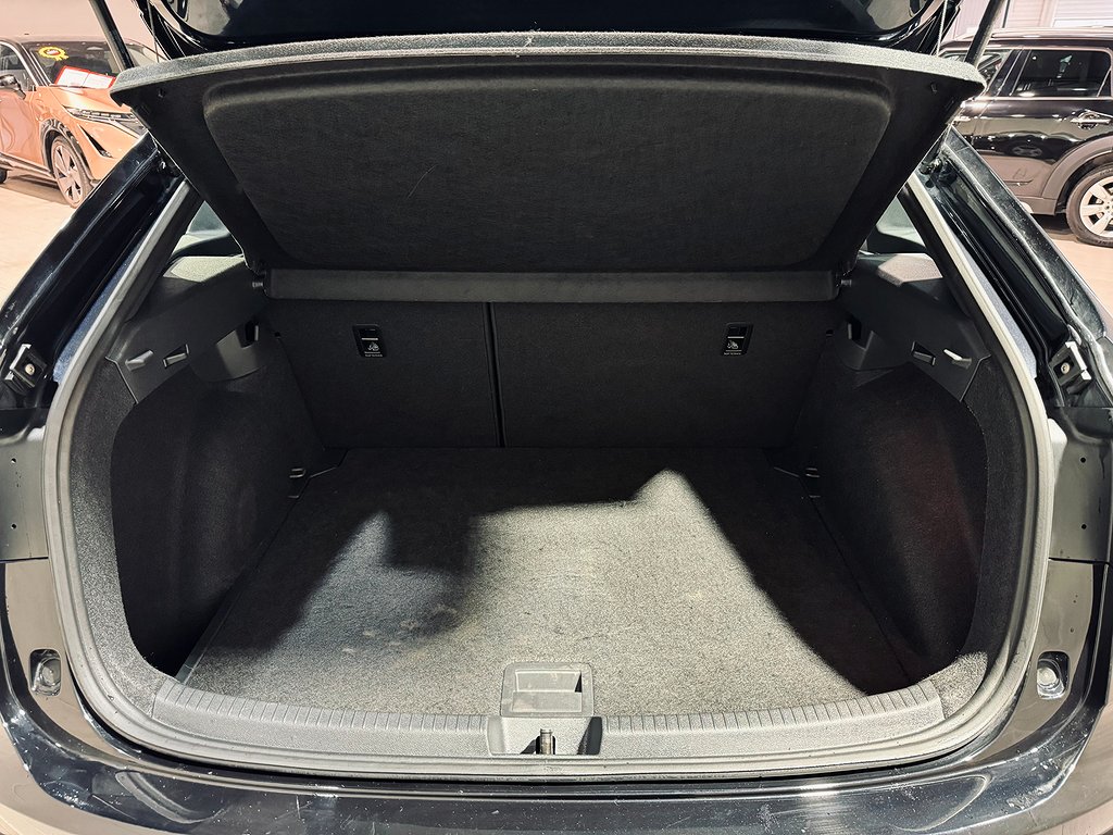 Volkswagen Taigo TSI 1.0 110hk DSG  R-Line | Cockpit | 2023