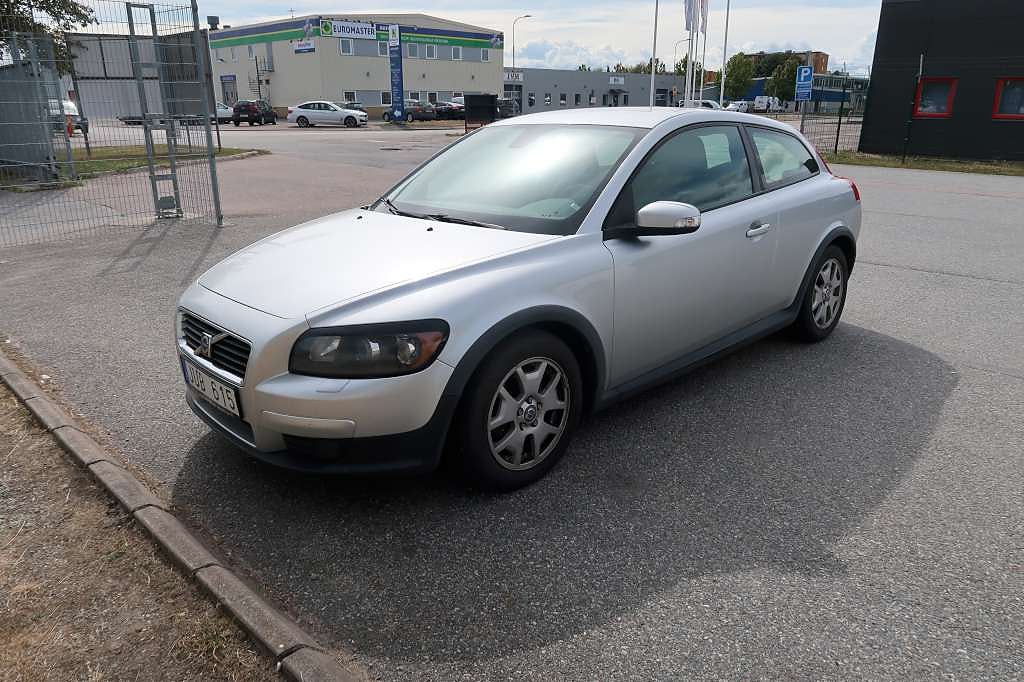 Volvo C30 2.0D Powershift Momentum Euro 4