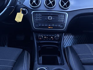 Mercedes-Benz CLA200 d 200d 4M Shooting Brake Drag/MoK/Pan/SoV/Kamera/HK/Dvärm – bild 11