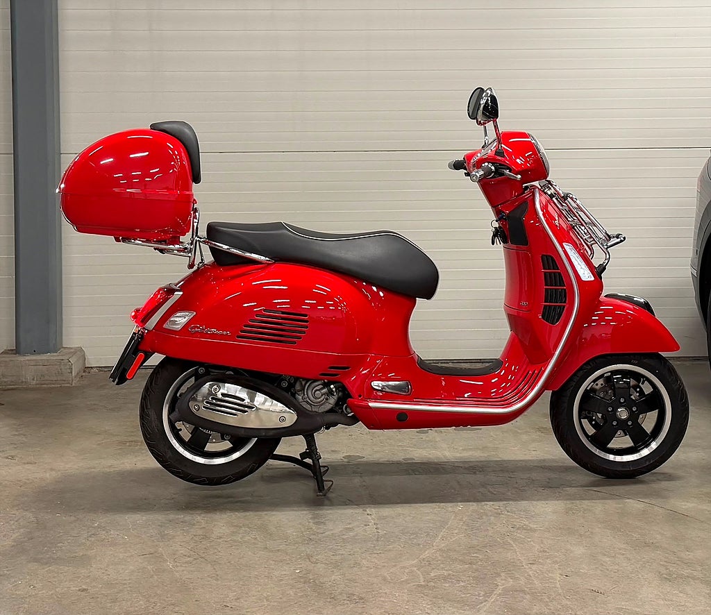 Vespa gts-300-e4 Piaggio Vespa GTS 300 Väska, Hållare, LÅG MIL, Topcas