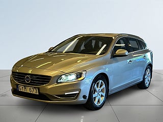 Volvo V60 D4 AWD Geartronic Momentum Drag/MoK-värm/Psens/SoV-Hjul – bild 16