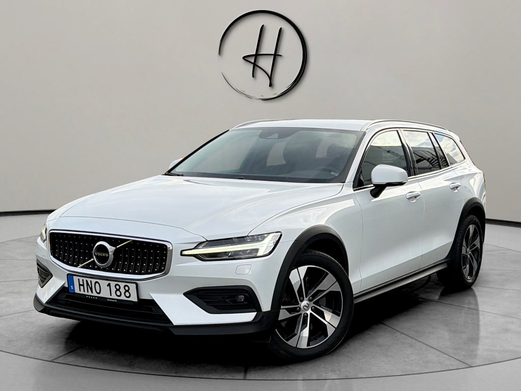 Volvo V60 Cross Country B4D 197hk AWD Advanced Navi Pro Edition * Nybytt Kamrem