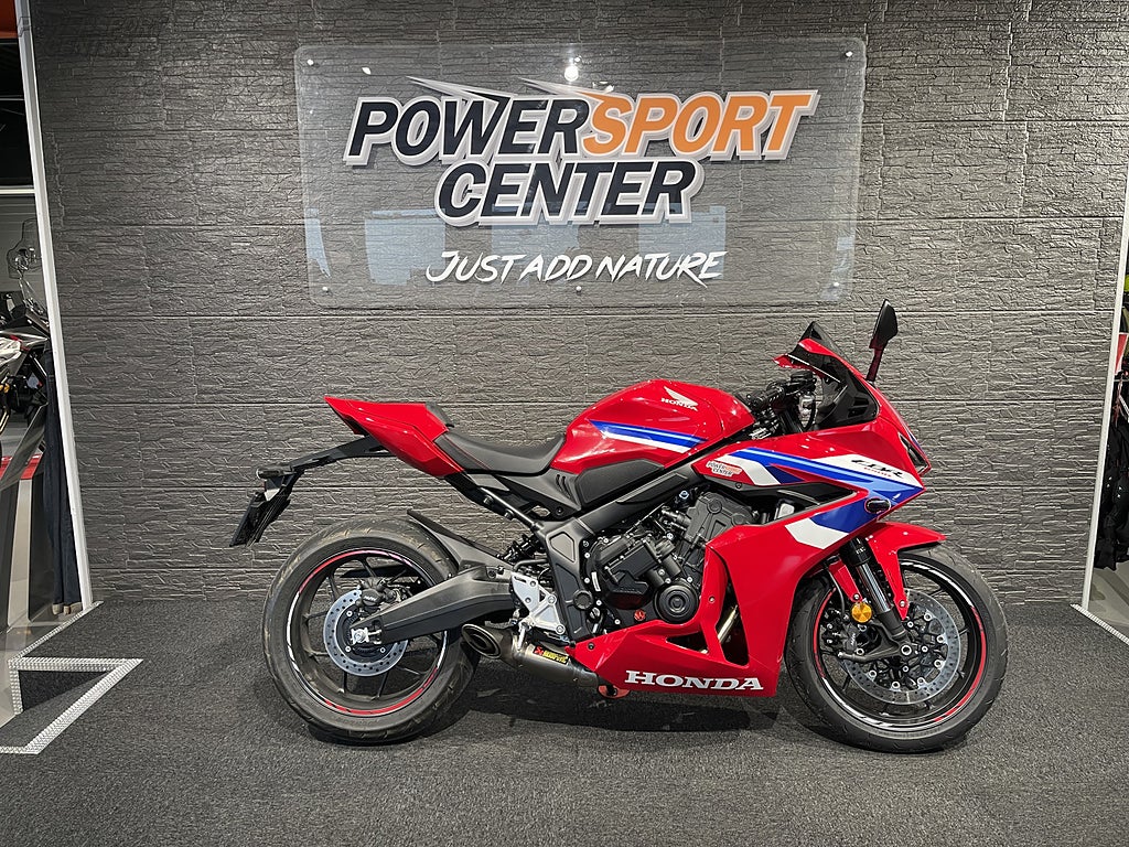 Honda CBR650R E-Clutch *Ränta: 0% - 2,95%*