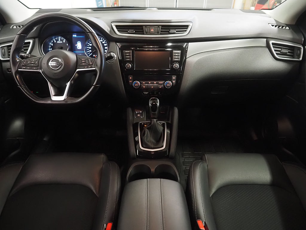 Nissan Qashqai 1.3 158hk DIG-T DCT Tekna | Navi | Backkamera | 2019