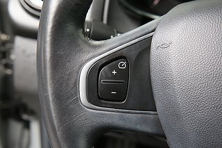 Halvkombi Renault Clio 14 av 23