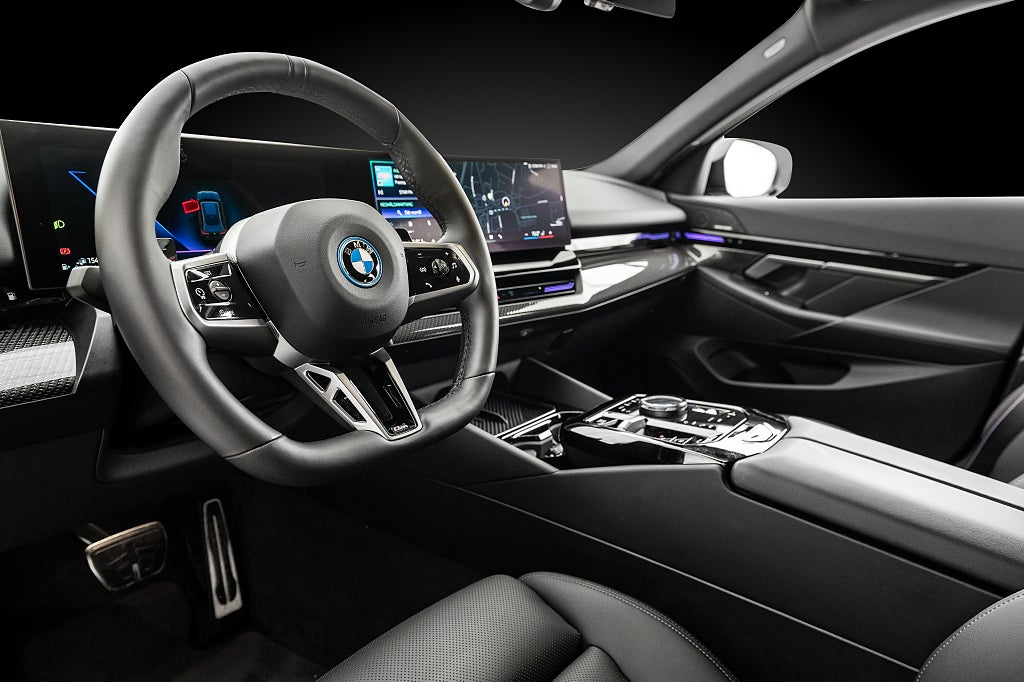 BMW 530e 2025 - miniatyr 15