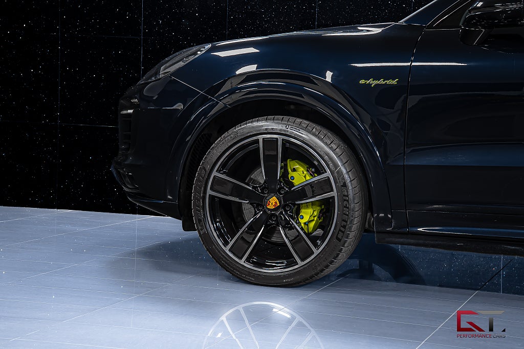 Porsche Cayenne E-Hyb Coupé PLATINUM MOMS SportDesign Club 22" Pano HuD