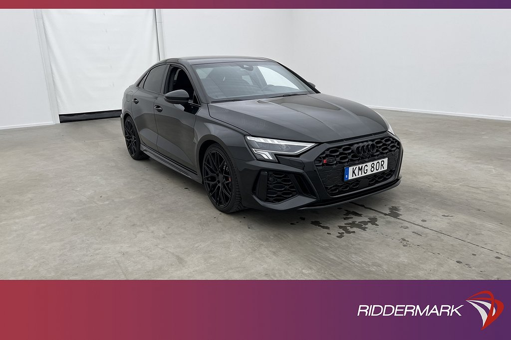 Audi RS3 Sedan Q 400hk Cockpit Kamera CarPlay ParkPilot