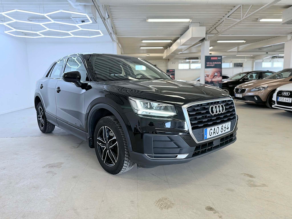 Audi Q2 1.0 TFSI Proline Sensorer LED