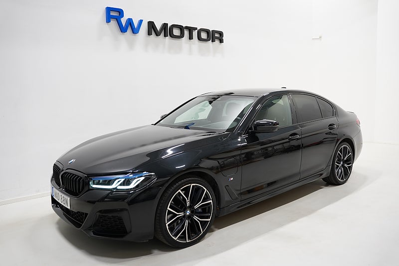 Sedan BMW 545 1 av 31
