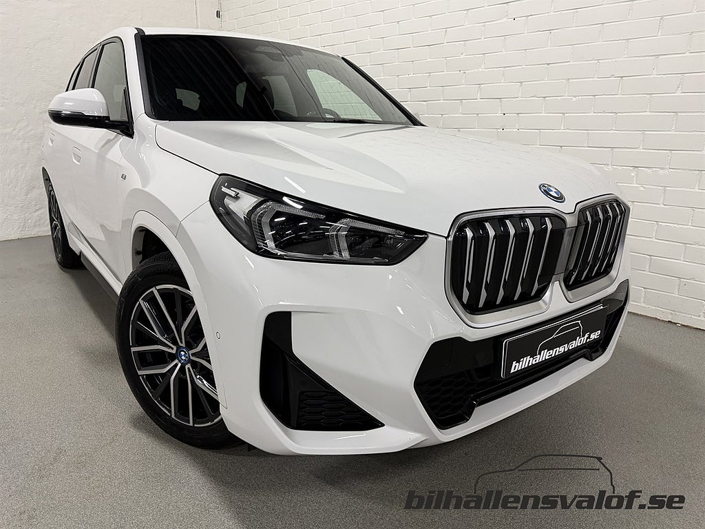 BMW iX1 xDrive30 306hk M Sport