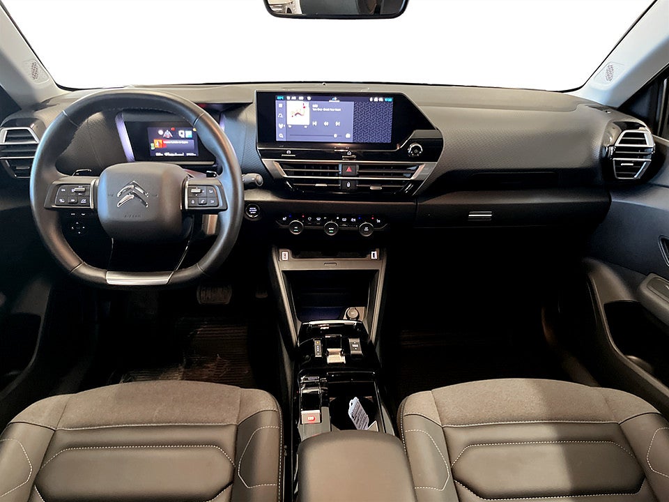 Bild på Citroën C4 X Shine 1.2 PT 130hk Aut 360-KAMERA RATTVÄRME