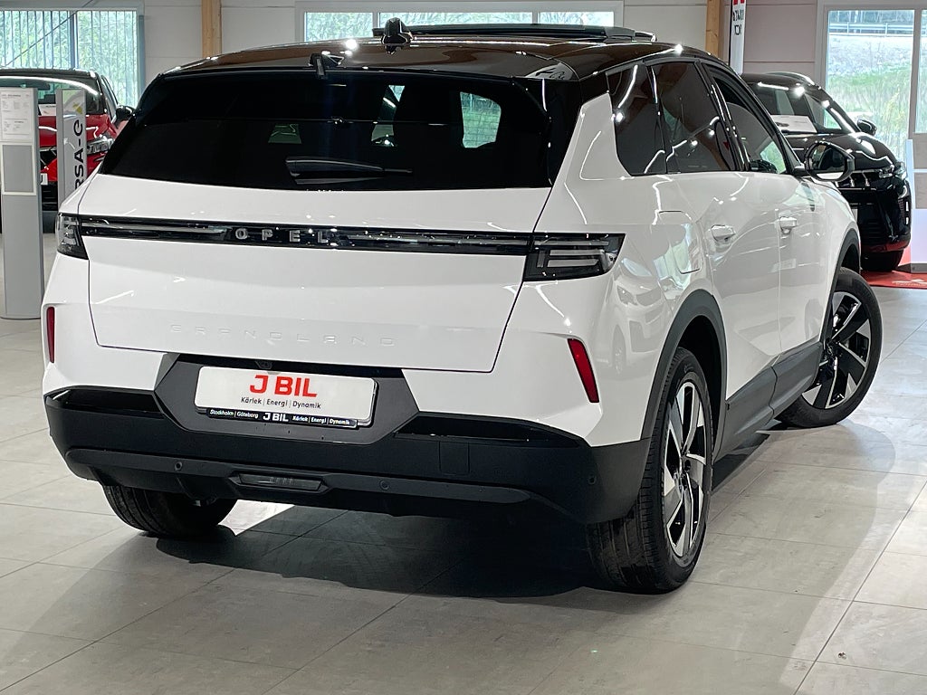 Bild på Opel Grandland GS Hybrid 136hk Aut - OMGÅENDE LEVERANS!