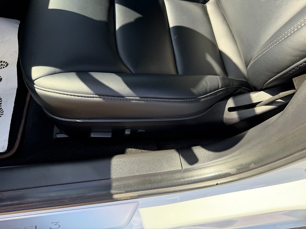 Tesla Model 3 Standard Range Plus 258hk