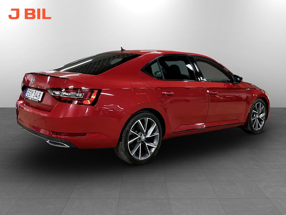 Bild på Skoda Superb Sportline 2.0 TDI 190hk Aut 4WD KAMPANJRÄNTA 3,99%
