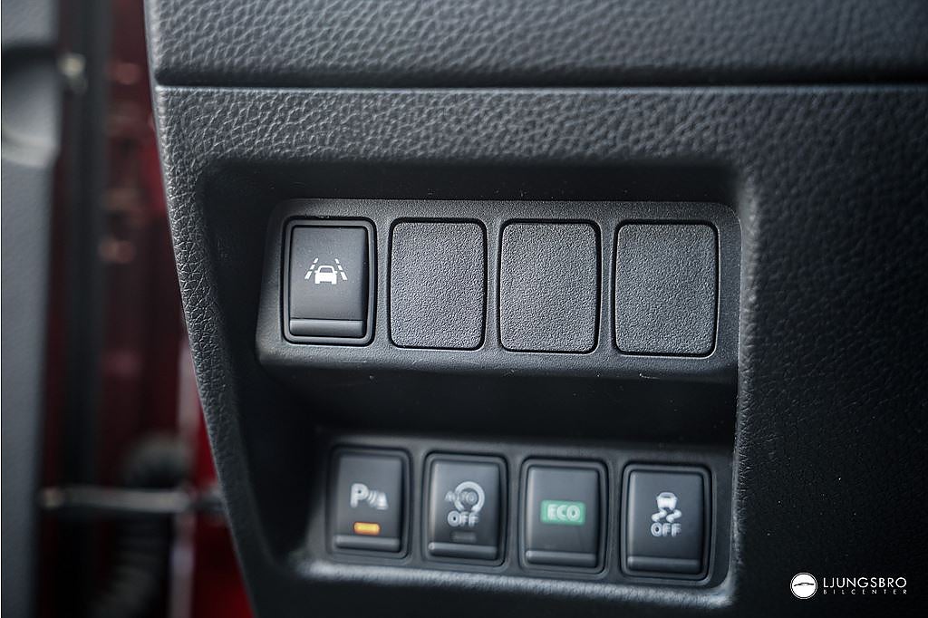 Nissan Qashqai 1.6 dCi 130hk Tekna / 360 / Blis / Navi