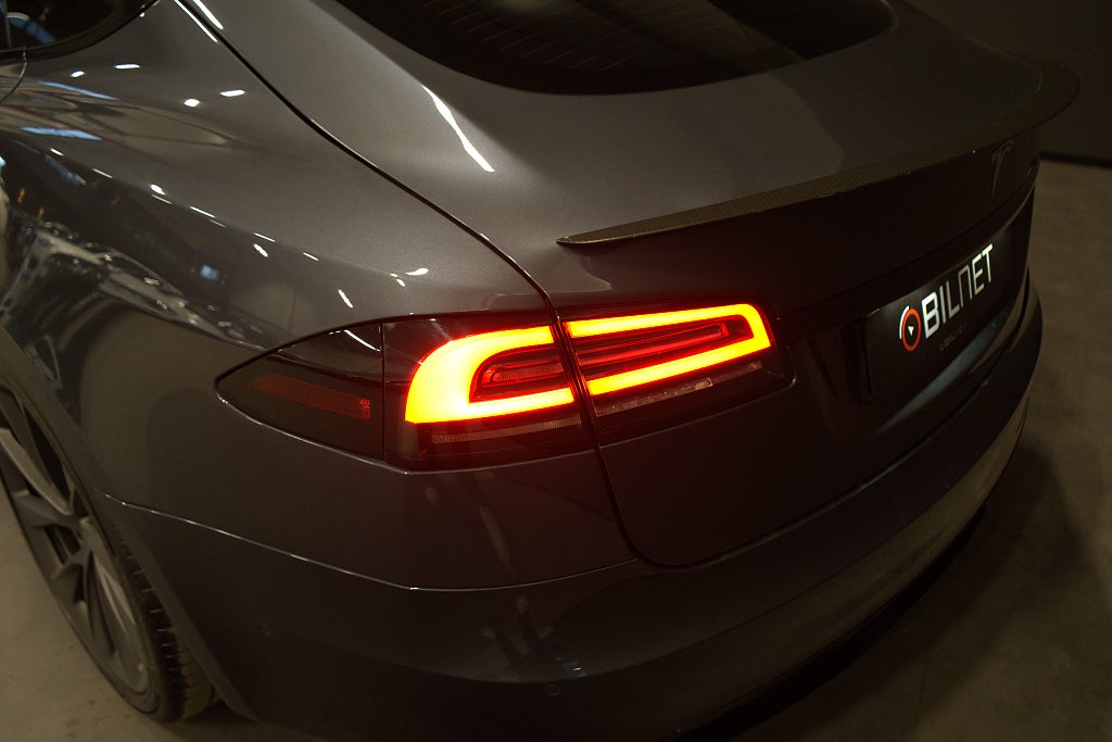 Tesla Model S 670hk Yoke Moms *3,99%* 21" Turbine Sv-Såld