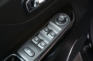 SUV Renault Captur 14 av 23