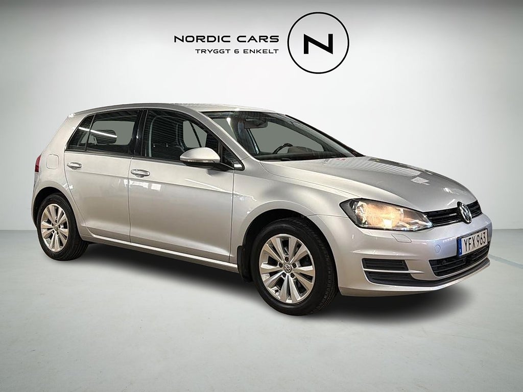 Volkswagen Golf 5-dörrar 1.2 TSI BMT Base 110 HK Adaptiv S/V Hjul