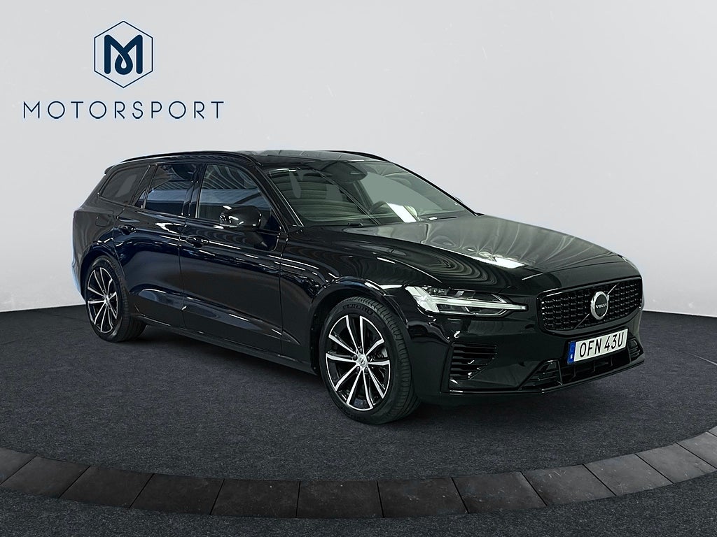Volvo V60 Recharge T6 AWD Plus Dark 399hk H/K DRAG Orrefors NAVI bild 7