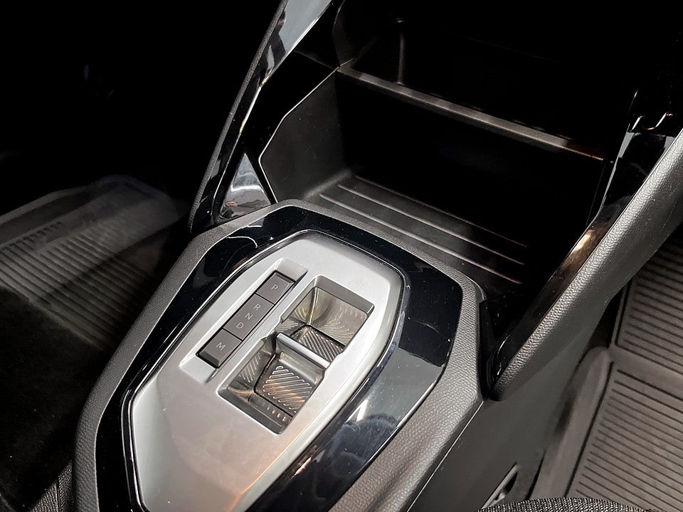 Bild på Peugeot 208 Style Hybrid 100hk Aut CARPLAY BACKSENSORER