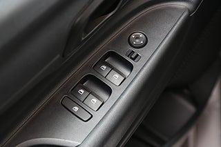 Halvkombi Hyundai i20 11 av 23