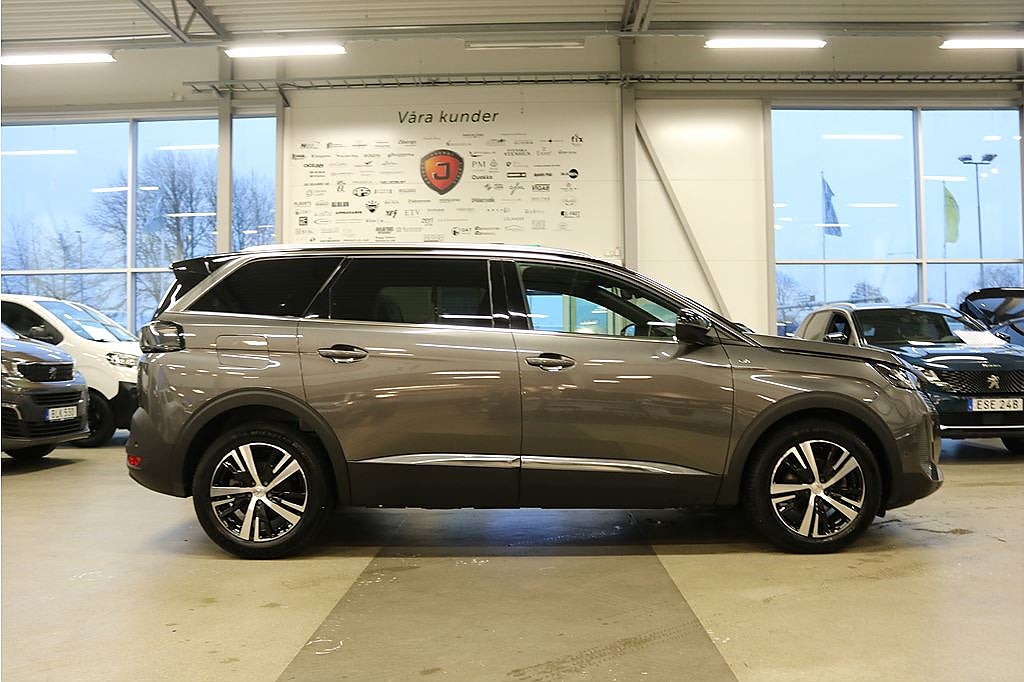 Bild på Peugeot 5008 GT 1.2 PT 130hk Aut - BACKKAMERA