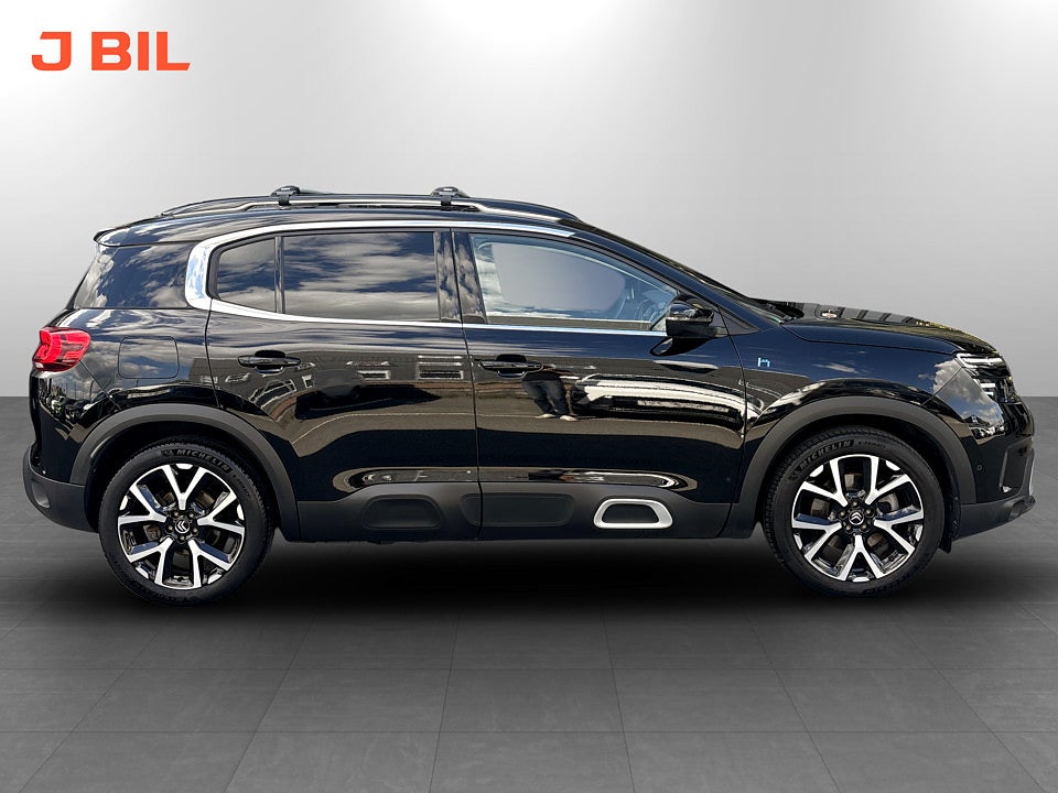Bild på Citroën C5 Aircross Shine Exclusive PHEV 225hk Aut PANO B-KAMERA NAVI