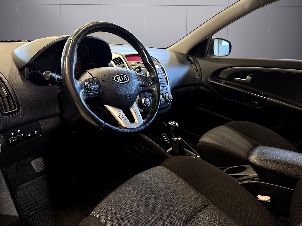 Kia Ceed cee'd 1.6 CRDi ECO  Värmare/Dragkrok 1 Ägare - miniatyr 13