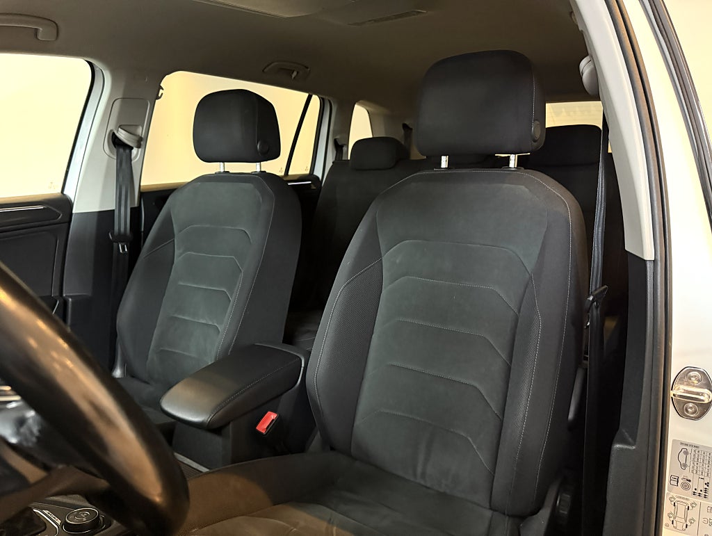 Volkswagen Tiguan Allspace 2.0 TDI DPF SCR 4Motion GT 7-SITS COCKPIT DRAG